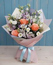 Букет цветов из:  Лизиантусы, Розы, Альстромерии и Гипсофила в Самаре