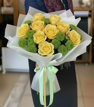 Букет цветов из:  Хризантемы и Розы в Самаре