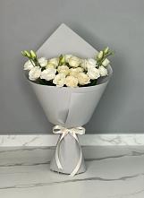 Букет цветов из:  Розы и Лизиантусы в Самаре